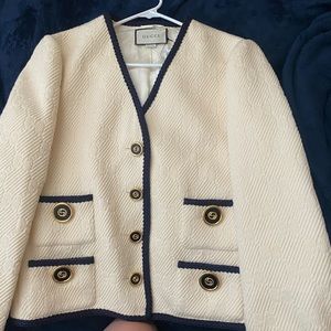 brand new Gucci jacket tags are still attached